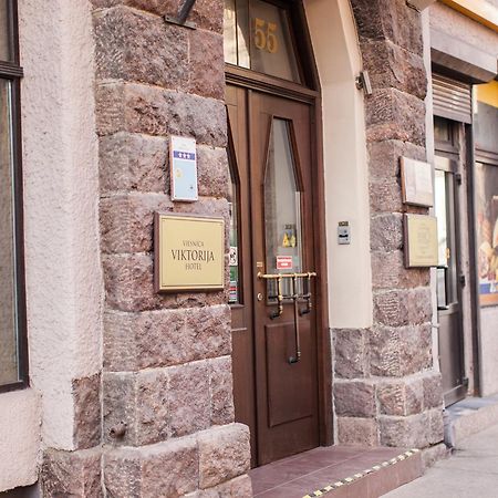 Hostel Viktorija With Private Rooms Riga Exterior photo